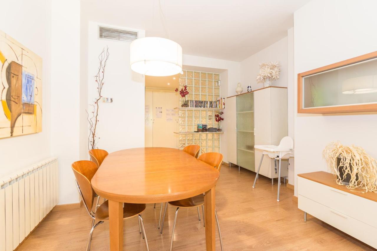 Apartment Guell Barselona Dış mekan fotoğraf