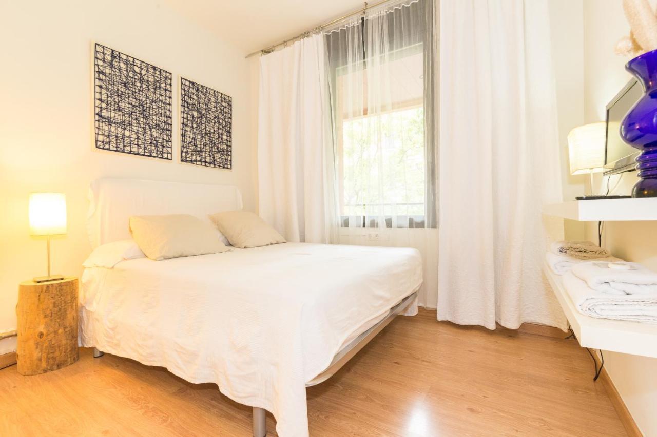 Apartment Guell Barselona Dış mekan fotoğraf